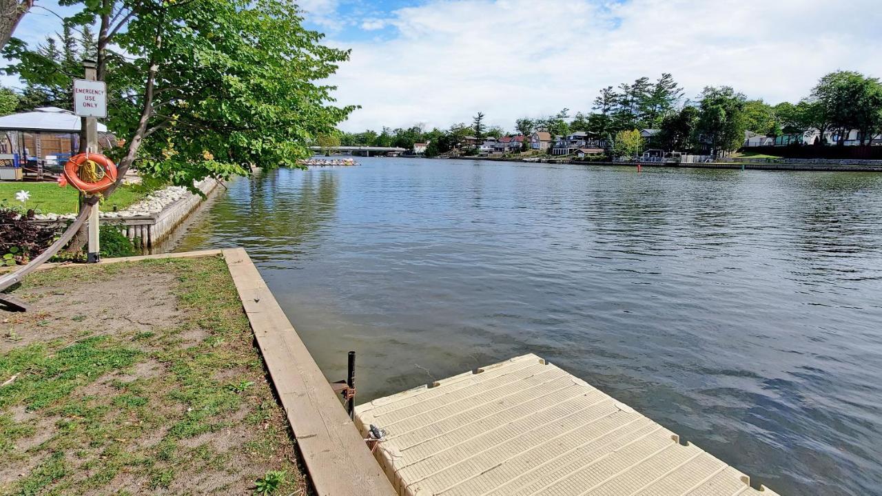 Main Beach River Retreat - Wasaga Beach 1 - Main Strip - 95 Mosley St Экстерьер фото
